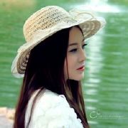 娱评人汪丹丹