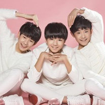TFBOYS组合全球粉丝团