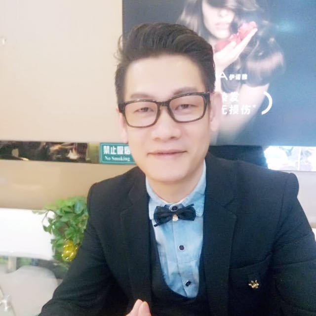 造型师sam春生