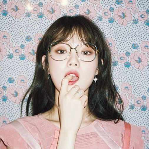咸蛋小姐Lee
