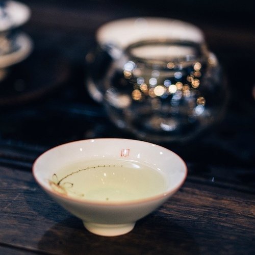 隐世茶味