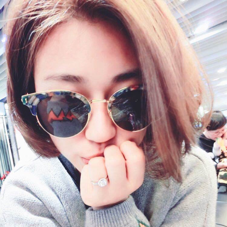 小名Rebecca