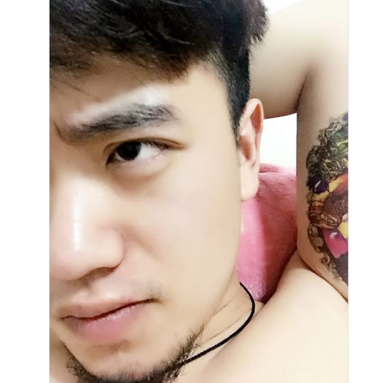 何昌戬