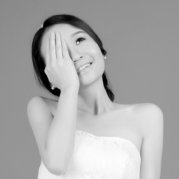 姜雯茵