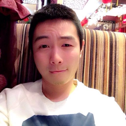 恋小U