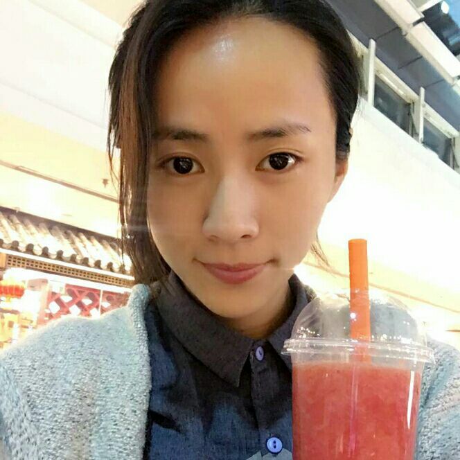 叮咚儿小湃