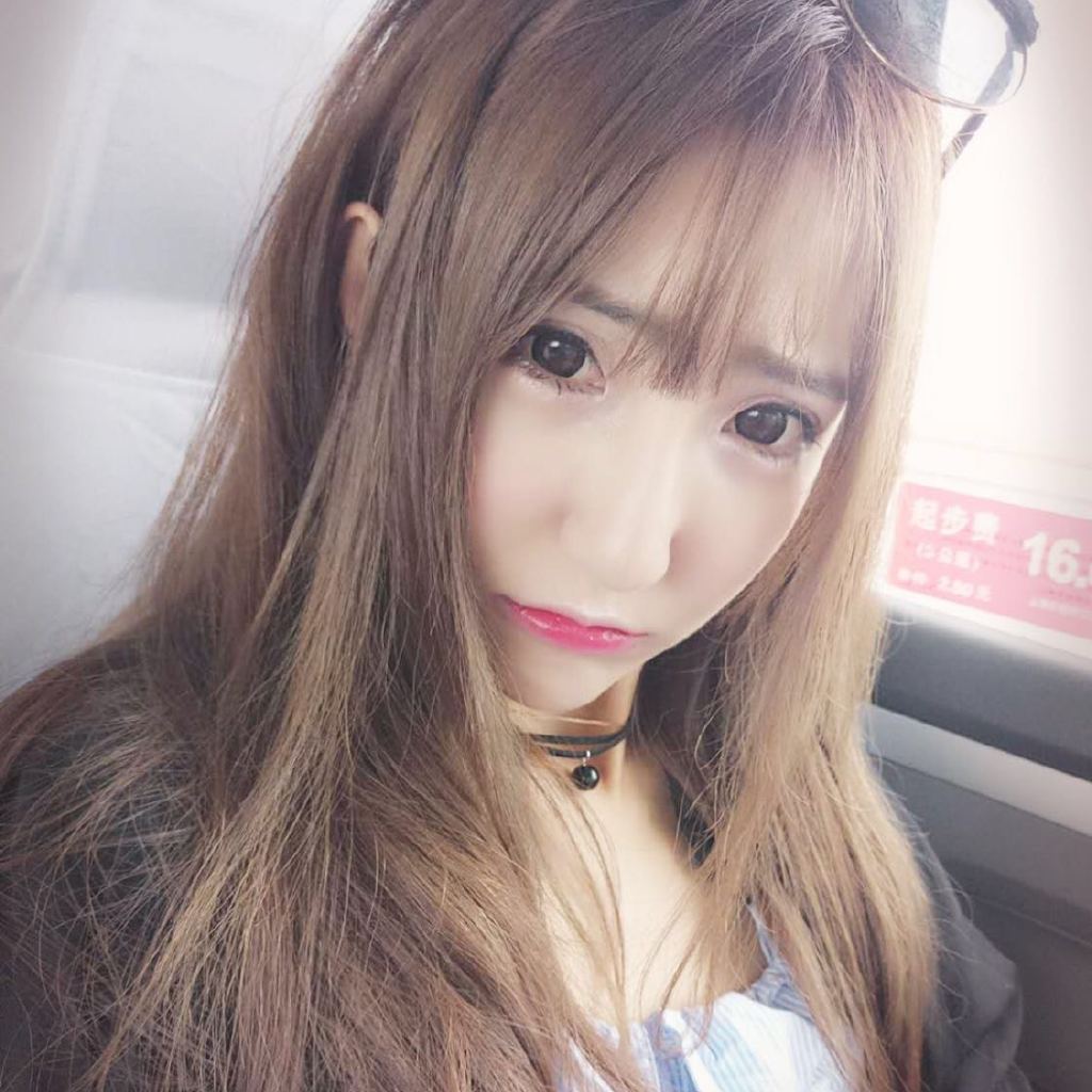君君kisses