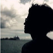 IT观察员张莹