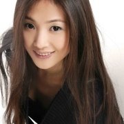 美女时尚打扮