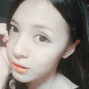小花露晓男