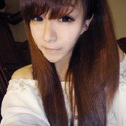 Lee依晴颜