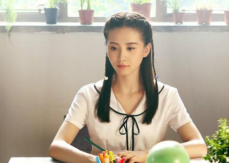刘诗诗校花妆爆红网络