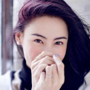 张柏芝儿子近照令人心酸 网友:谢霆锋怎么当爸的？