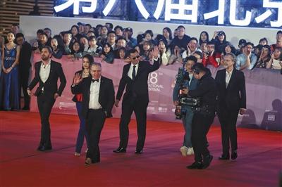 北影节开幕，《战狼2》导演吴京感谢“福地”