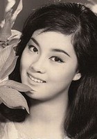 何莉莉 Lily Ho