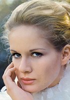 多米尼克·桑达 Dominique Sanda