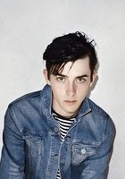 马修·比尔德 Matthew Beard