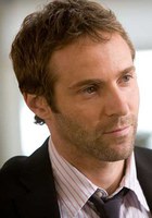 亚历桑德罗·尼沃拉 Alessandro Nivola
