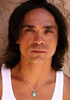 扎恩·迈克拉农 Zahn McClarnon