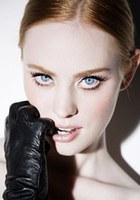 黛博拉·安沃尔 Deborah Ann Woll