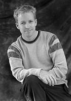 詹姆斯·阿诺德·泰勒 James Arnold Taylor