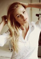 阿莉莎·茱莉亚·史密斯 Alyssa Julya Smith