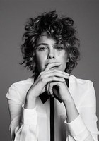 卡拉·朱里 Carla Juri