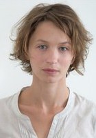 德芙妮·楚里奥特 Delphine Chuillot
