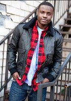 戴奥·奥柯奈伊 Dayo Okeniyi