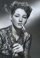 多利斯·道灵 Doris Dowling