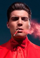 赞恩·霍尔茨 Zane Holtz