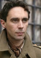 盖伊·亨利 Guy Henry