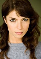 安吉拉·翠姆博 Angela Trimbur