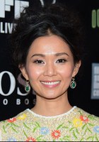 周洪 Hong Chau