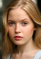 艾丽·巴姆博 Ellie Bamber