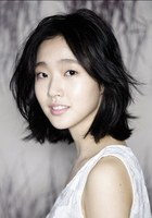金高银 Go-Eun Kim