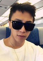 喇英 Ying La
