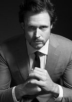 迈克尔·阿伯特 Michael Abbott Jr.
