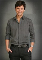 乔希·罗伯特·汤普森 Josh Robert Thompson