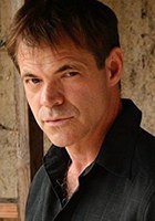 斯图尔特·休斯 Stuart Hughes