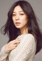 王真儿 Zhen Wang