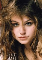 艾米莉·德奎恩 émilie Dequenne