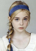 艾丽·范宁 Elle Fanning