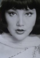 邵音音 Yin-Yin Shaw