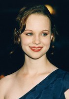 索拉·伯奇 Thora Birch
