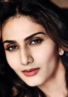 瓦妮·卡普尔 Vaani Kapoor