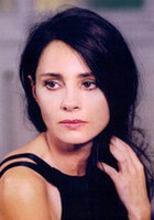 阿诺克·格林布戈 Anouk Grinberg