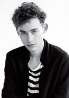 奥利·亚历山大 Olly Alexander