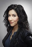 斯蒂芬妮·比翠丝 Stephanie Beatriz