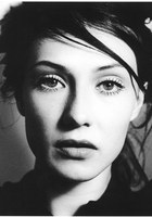 卡里斯·范·侯登 Carice van Houten